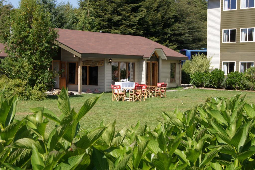Hotel Borde Lago Puerto Varas Exteriör bild